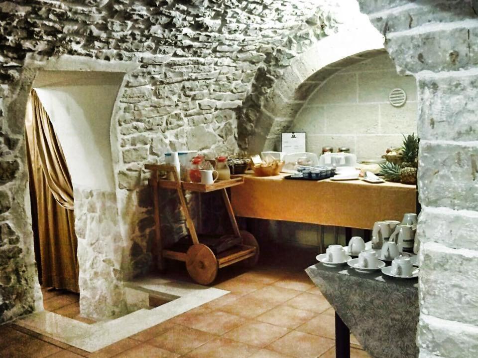 Albergo Tripoli B&B Affittacamere Κοράτο Εξωτερικό φωτογραφία
