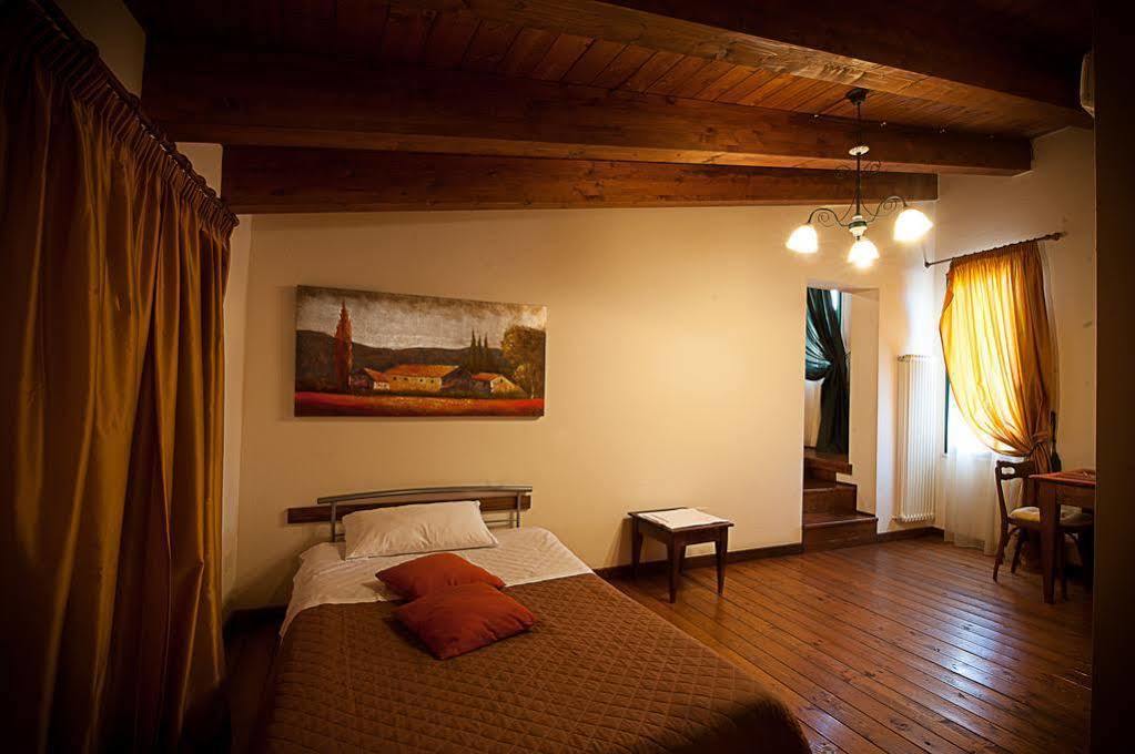 Albergo Tripoli B&B Affittacamere Κοράτο Εξωτερικό φωτογραφία
